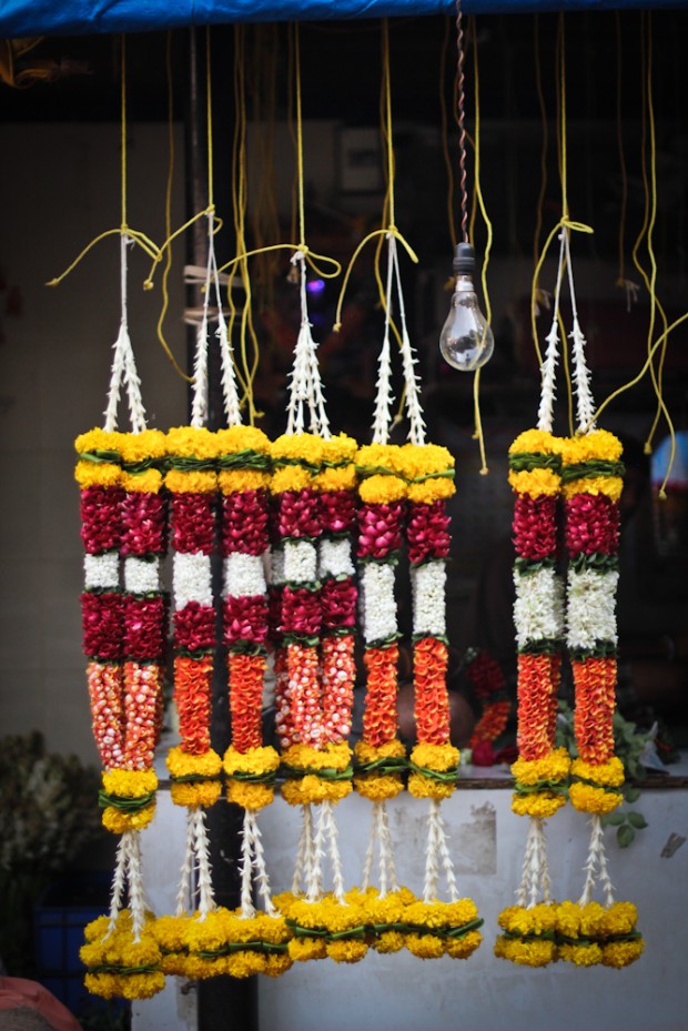 Bombay in bloom: Inside Mumbai's Dadar flower market